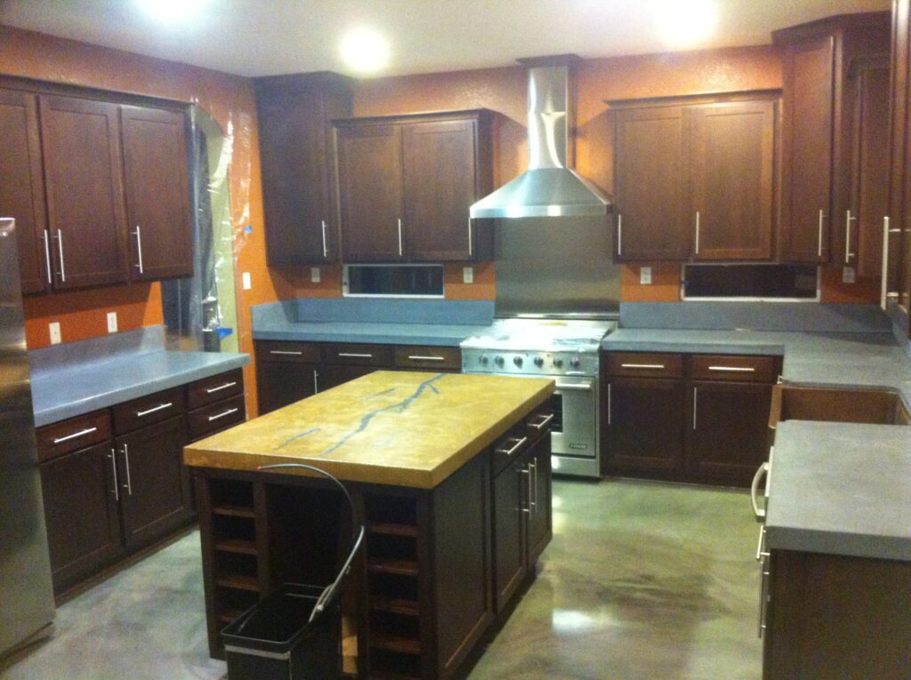 CUSTOM CABINETS, DESIGNS, KITCHEN, KITCHEN DESIGNS, WOOD, WOOD CABINETS